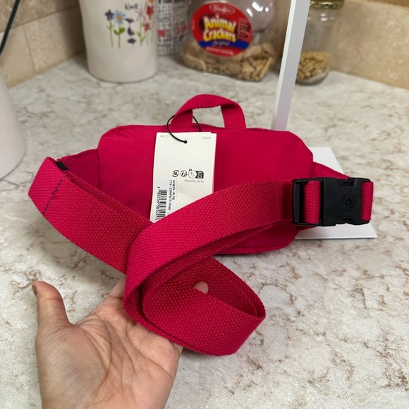 Kipling Alys Waistpack or Belt Bag in Confetti Pink Color, New with Tag - Picture 5 of 11